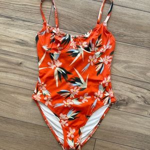 Solid and Striped Vida Floral Bathing Suit XS